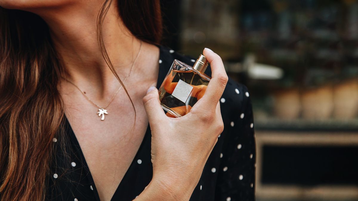 Oud Perfume Buying Guide for First Time Fragrance Buyers