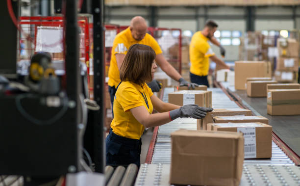 How a USA contract packaging company Supports National Distribution